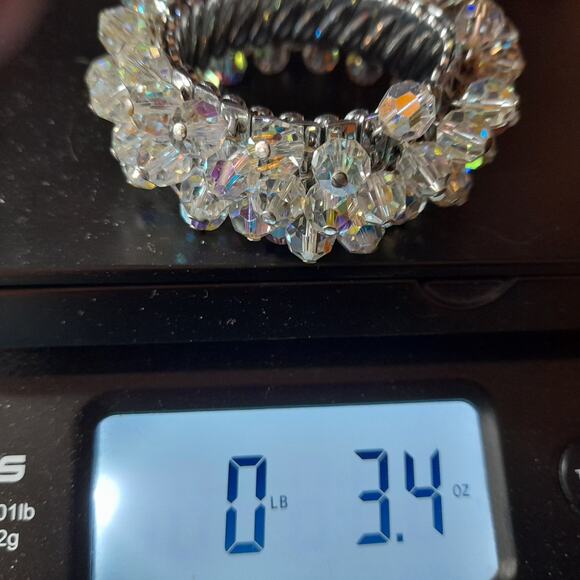 Vintage Japan Expandable Bracelet, Clear Crystal Beads, Cha Cha, 1960s Jewelry - Picture 6 of 12
